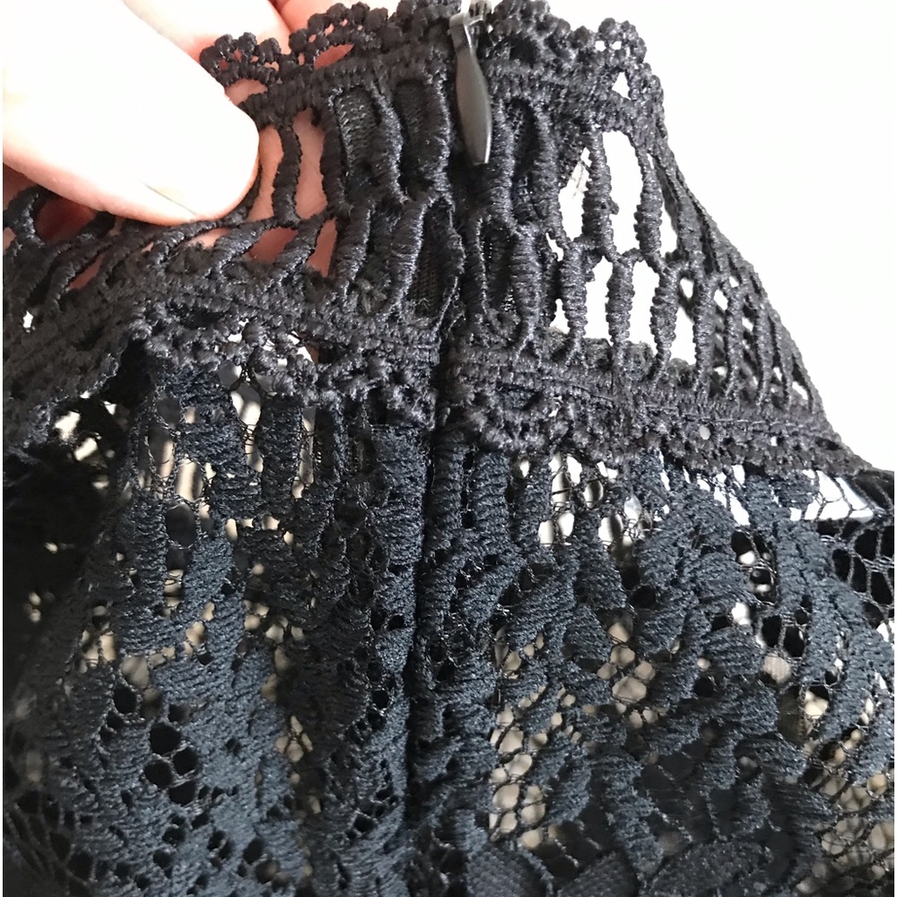 Beautiful Black Lace Top with Ruffle Sleeves By SHIRELY Size Medium - Picture 10 of 16